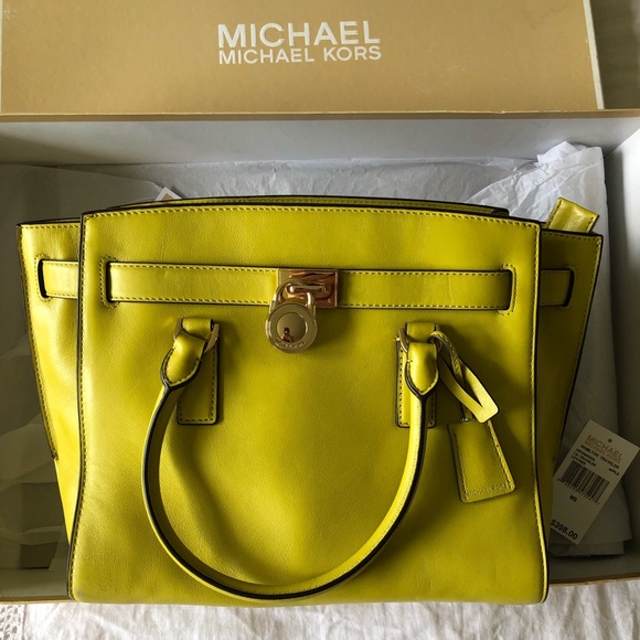 Michael Kors purse - Hamilton Traveler (NWT) - Picture 4 of 15